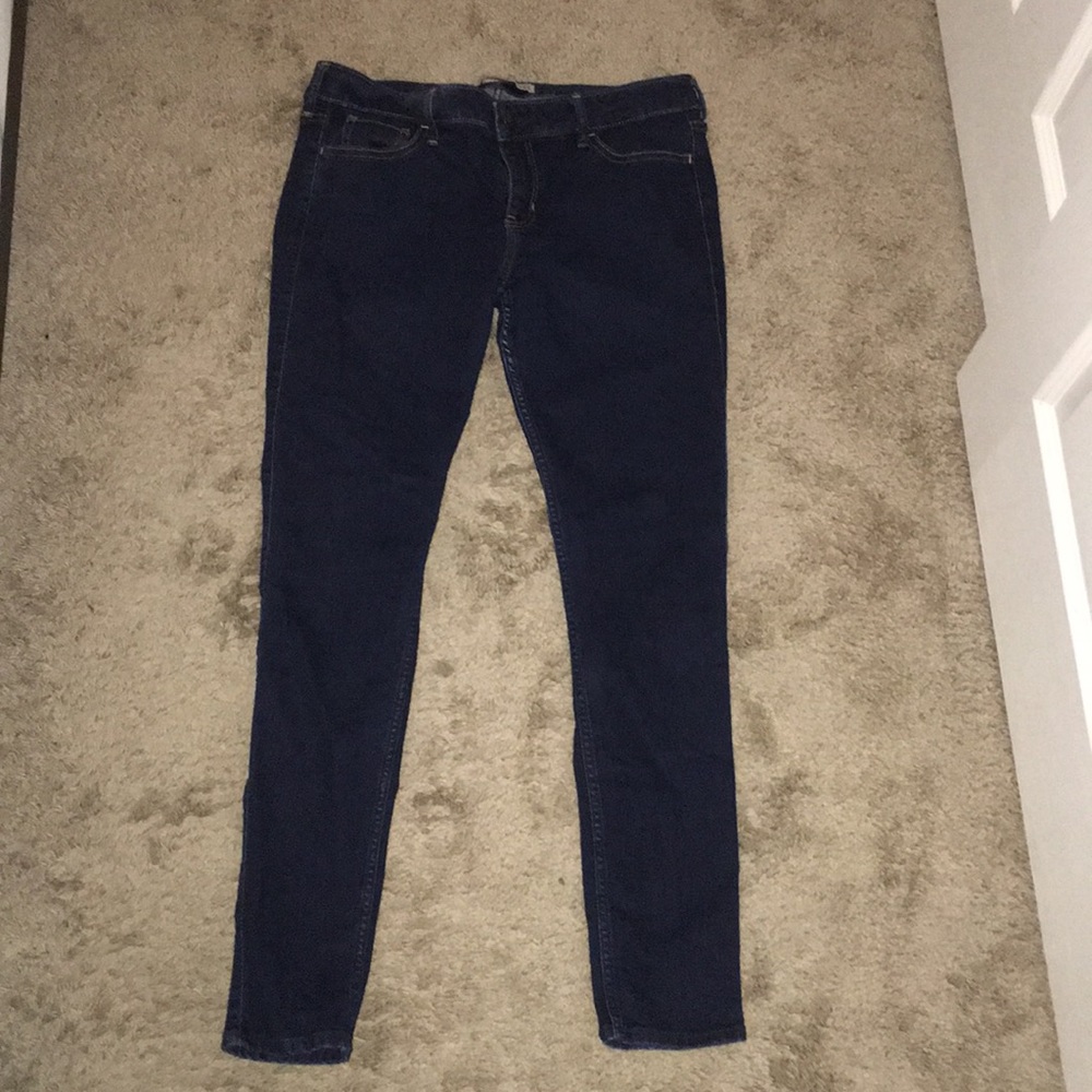 Hollister low rise jeans (short)